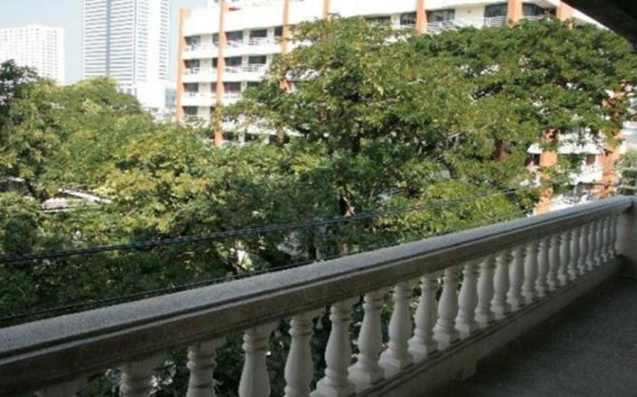 Lemonseed Bed & Breakfast Bangkok