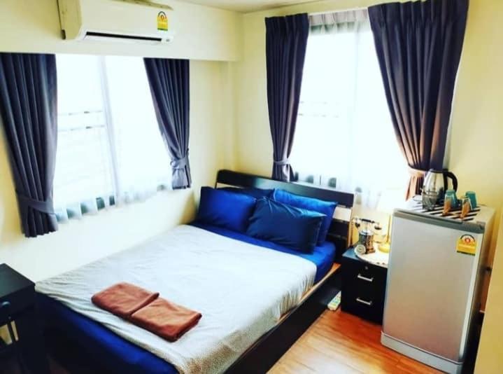 Bed & Breakfast The Cube Sathorn Boutique เดอะ คิวบ์ สาทร บูติค โฮเทล Near Bts Surasak Bangkok