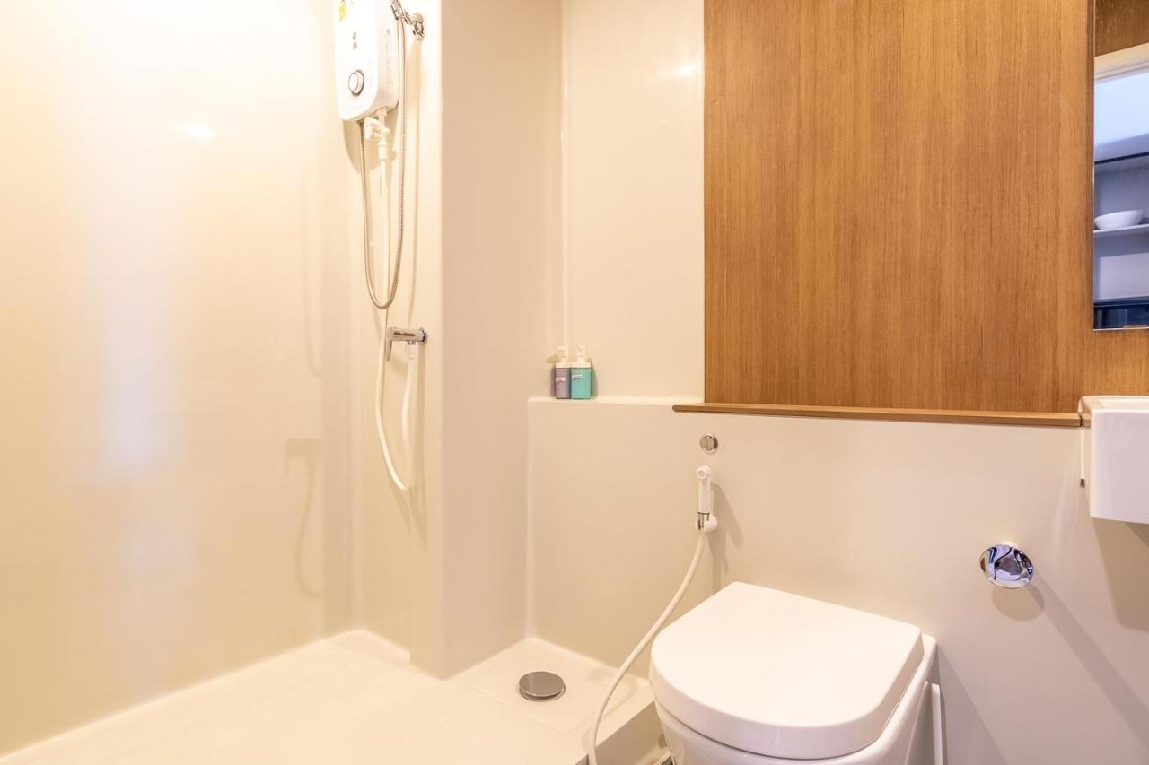 Apartment Blossom @ Sathorn Chareonrat *