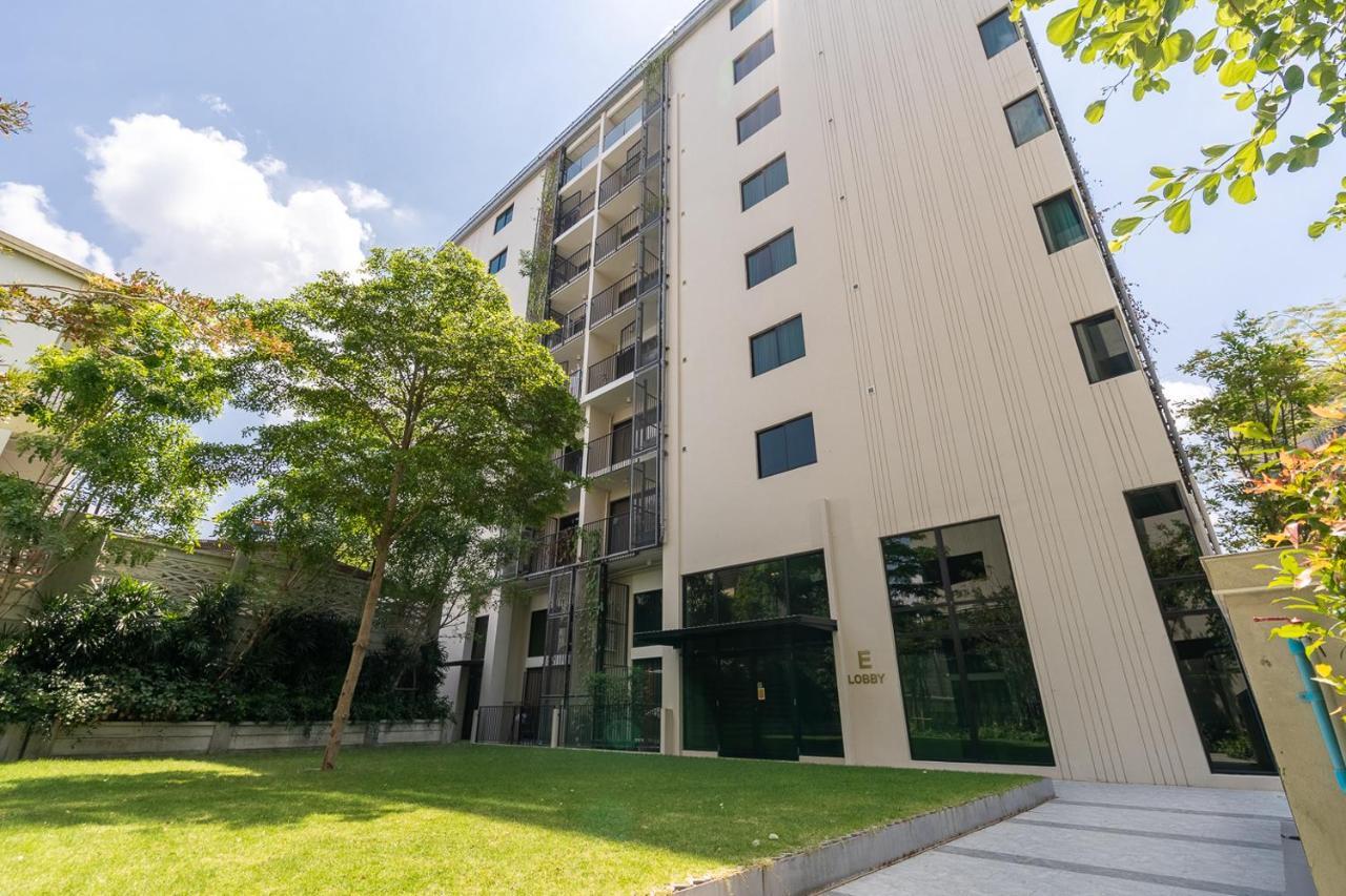 Apartment Blossom @ Sathorn Chareonrat Bangkok