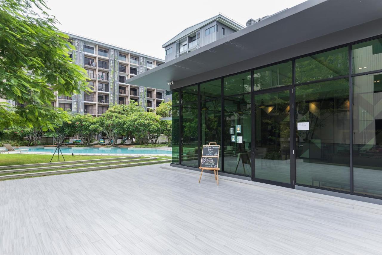 Blossom @ Sathorn Chareonrat