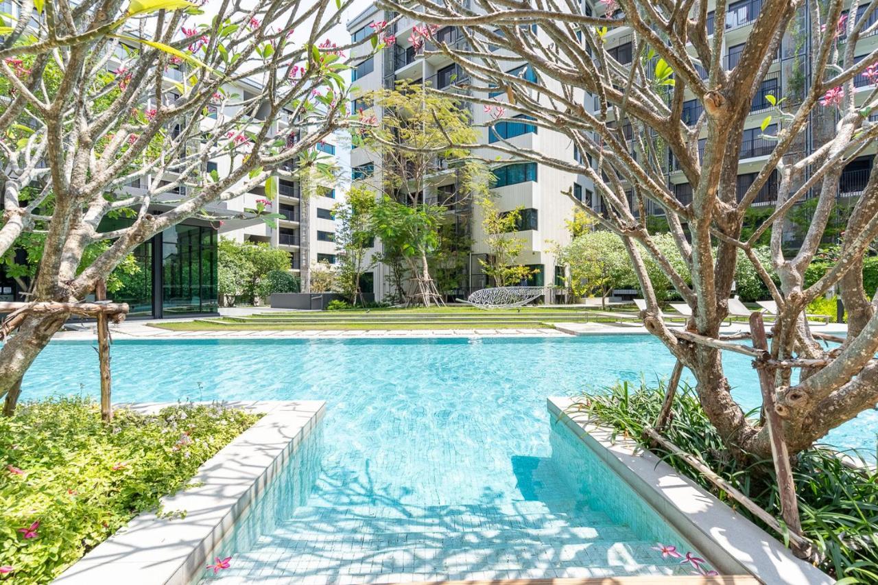 Blossom @ Sathorn Chareonrat Bangkok