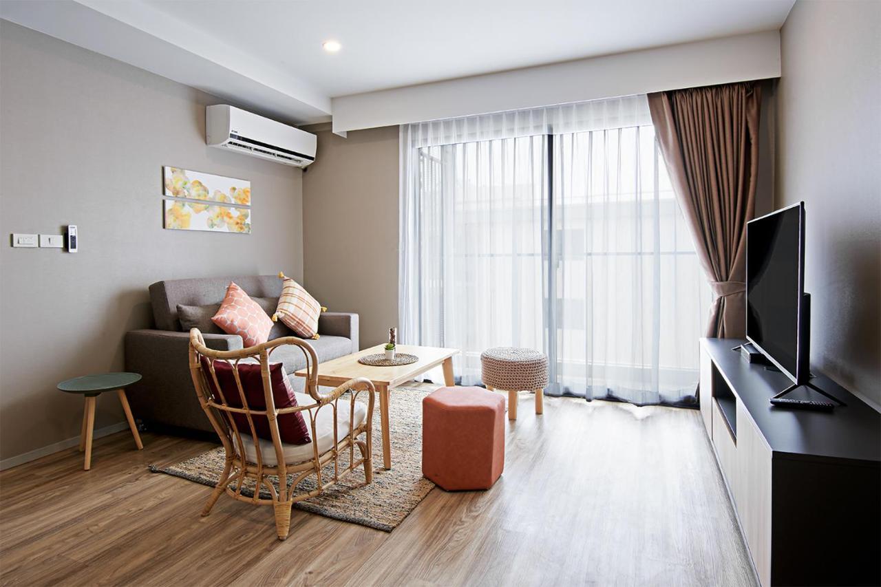 Blossom @ Sathorn Chareonrat Apartment *