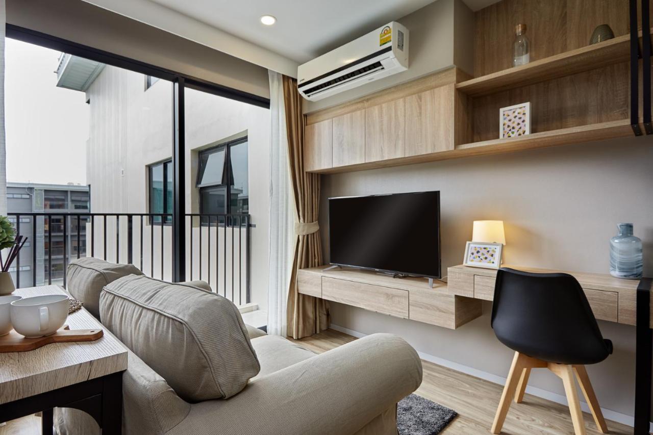 Blossom @ Sathorn Chareonrat Apartment