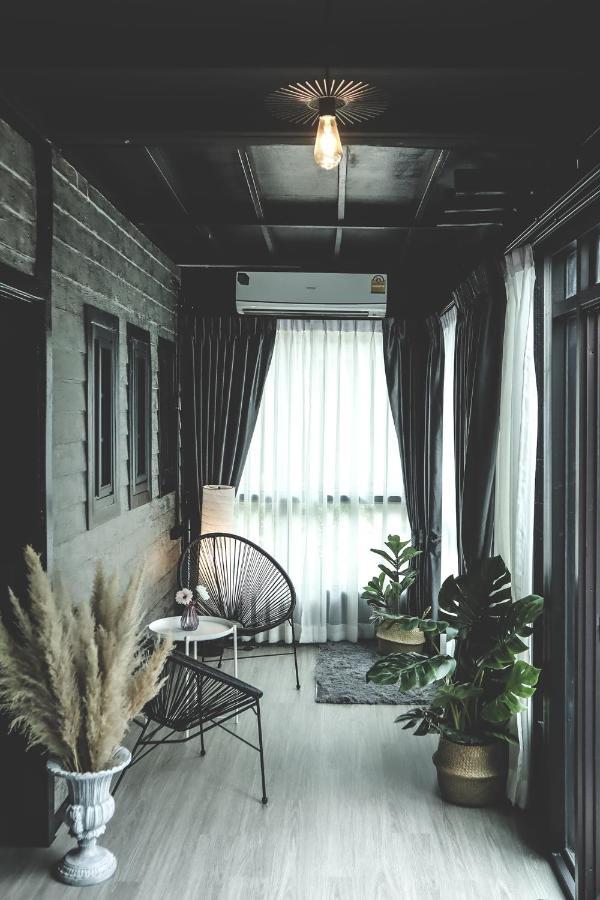 Hotel The Bed Donmueang 4*