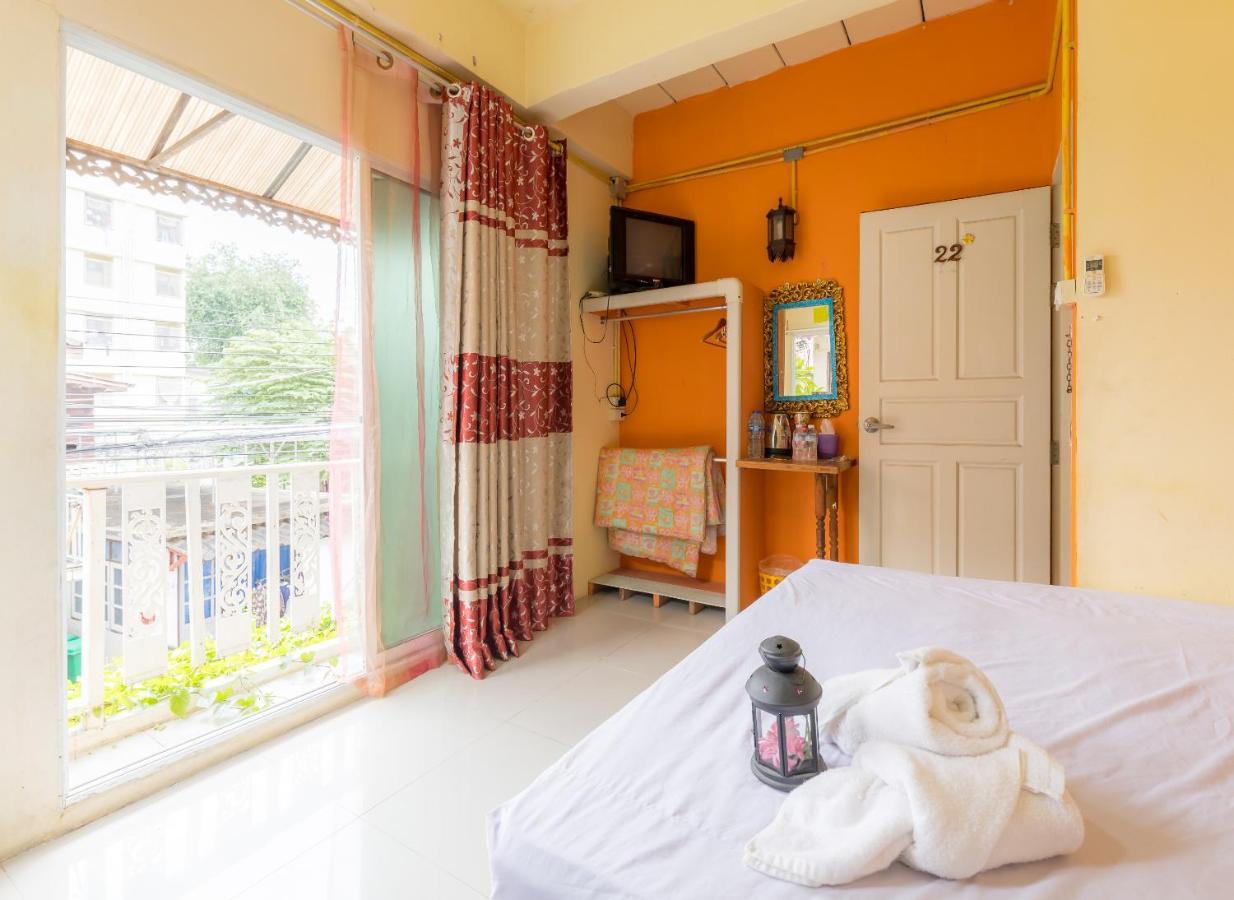 Hotel Lanna Banana Bangkok