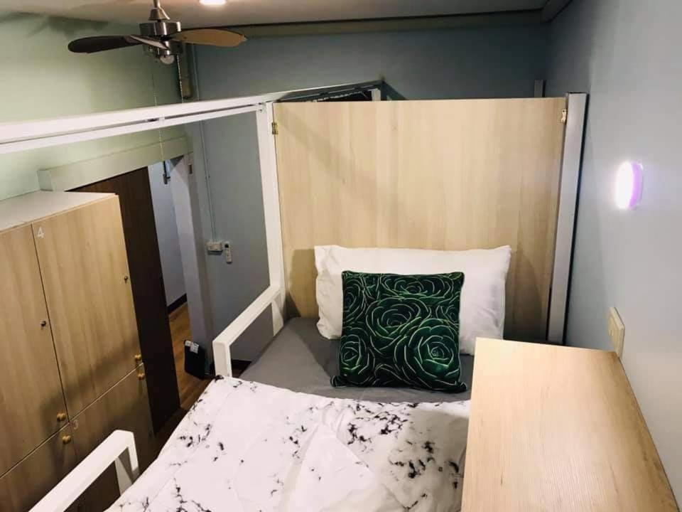 Hostal Nature Village Bangkok