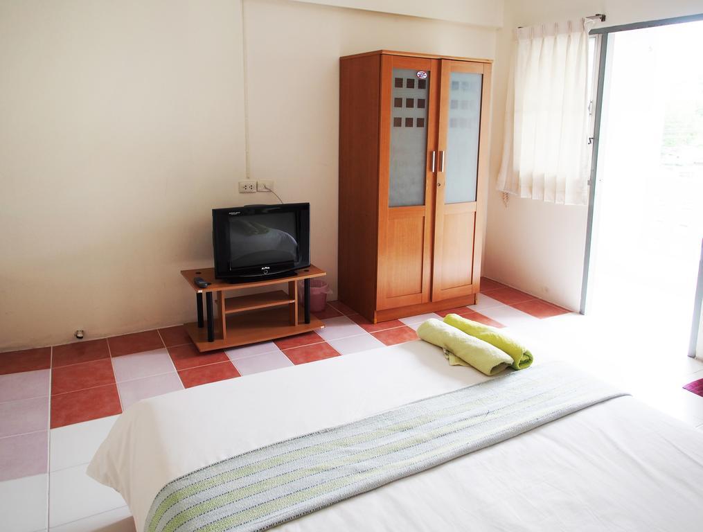 Guest house Thanapa Mansion *