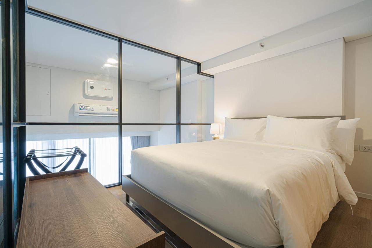 Siamese Sukhumvit 87 *