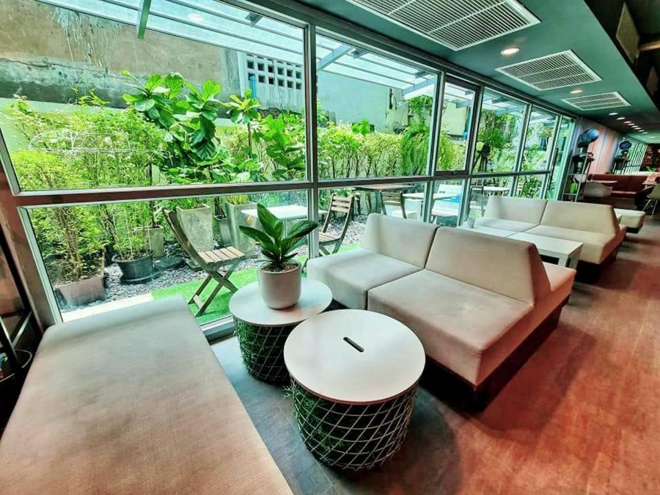 The Key Point Hotel