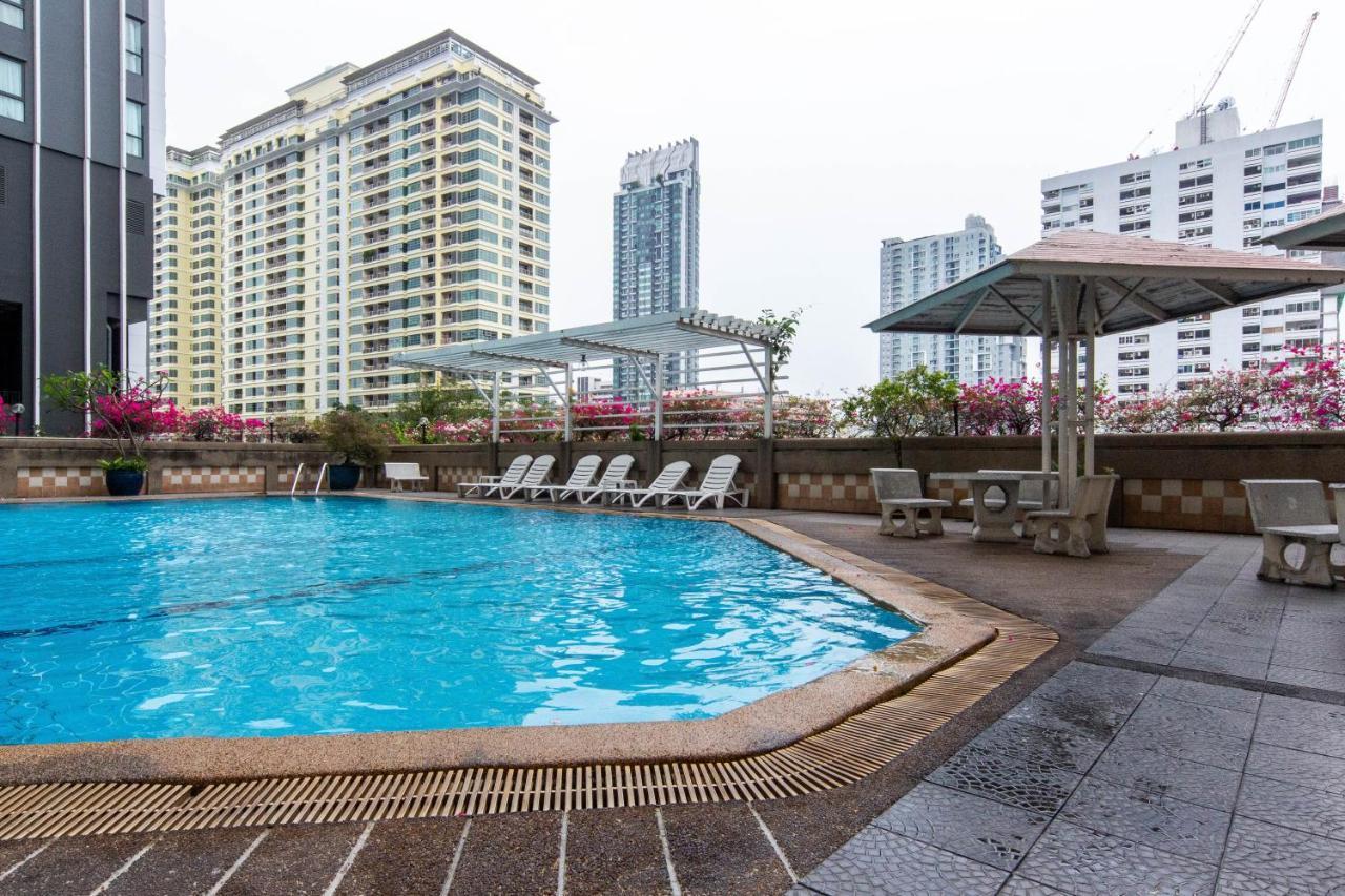 Clean Comfy Cozy Easy To Go Siam Paragon And Chatuchak Market Apartment
