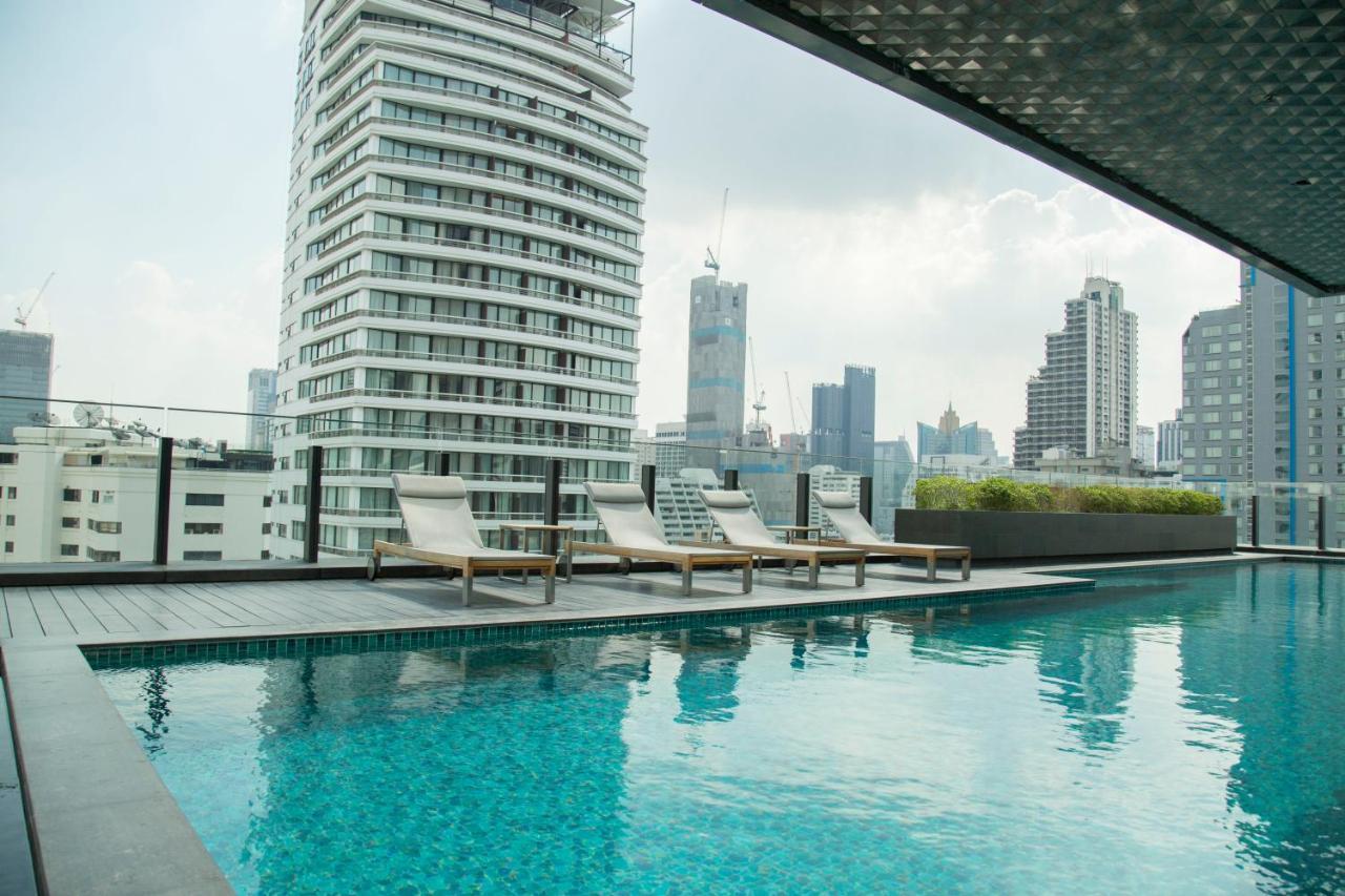 Sukhumvit 11#luxury#pool#gym#bts Nana&mrt Sukhumvit#1br#max4ppl Apartemen *