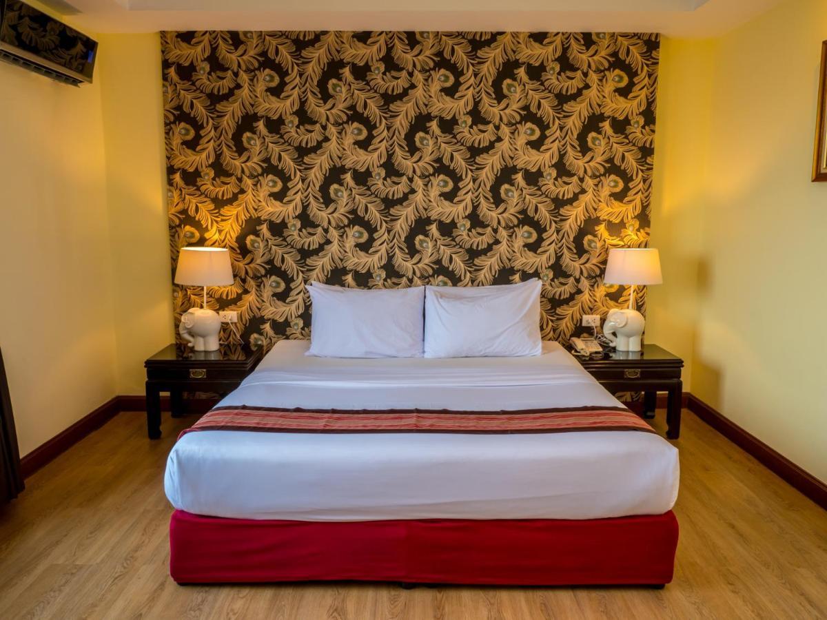 Atrium Boutique Khách sạn 3*