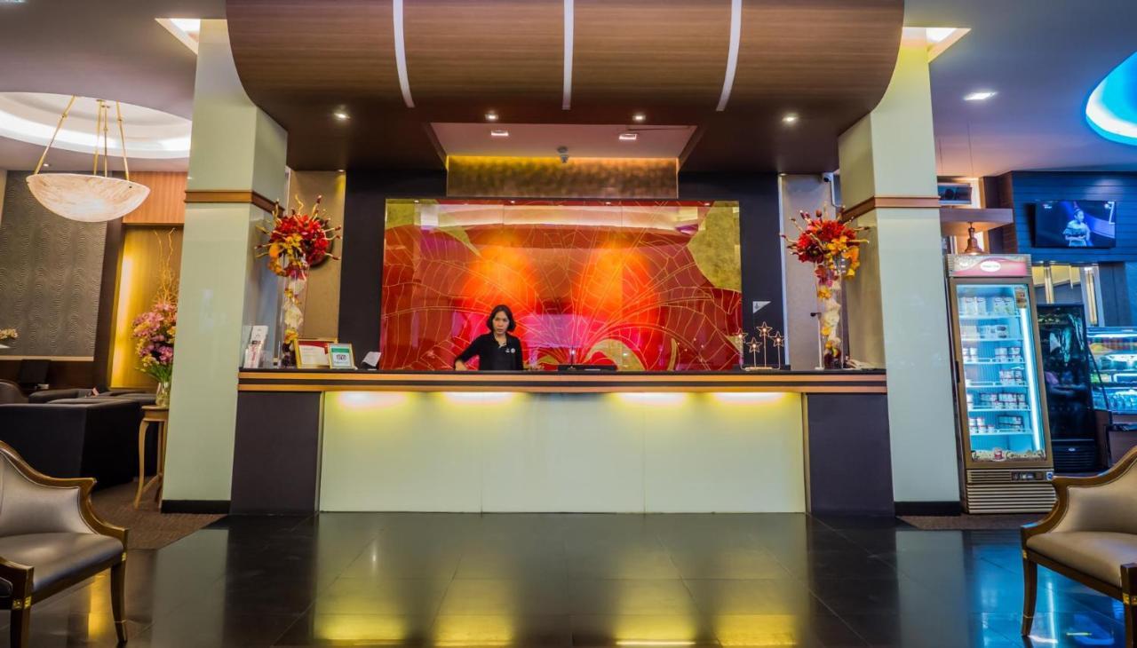 Atrium Boutique Khách sạn 3*