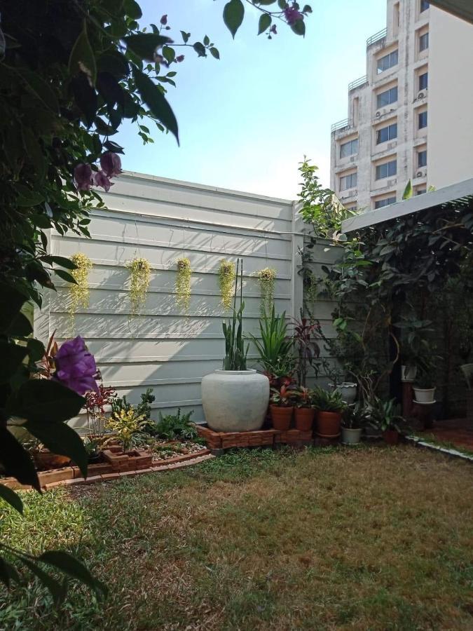 Apartamento Teak Bangkok