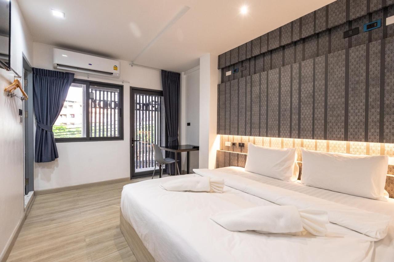 Baan Kun Mhor บ้านคุณหมอโฮสเทล Albergue Banguecoque