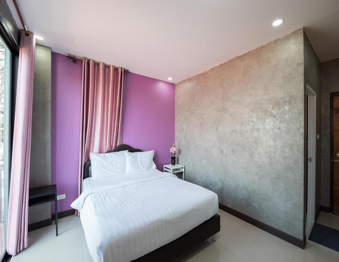 Hotel 5 Chang Palace 2*