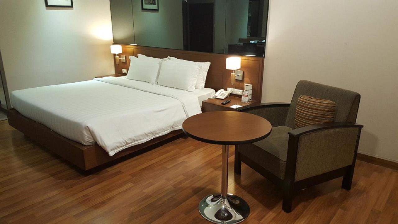 S.d. Avenue Hotel 4*