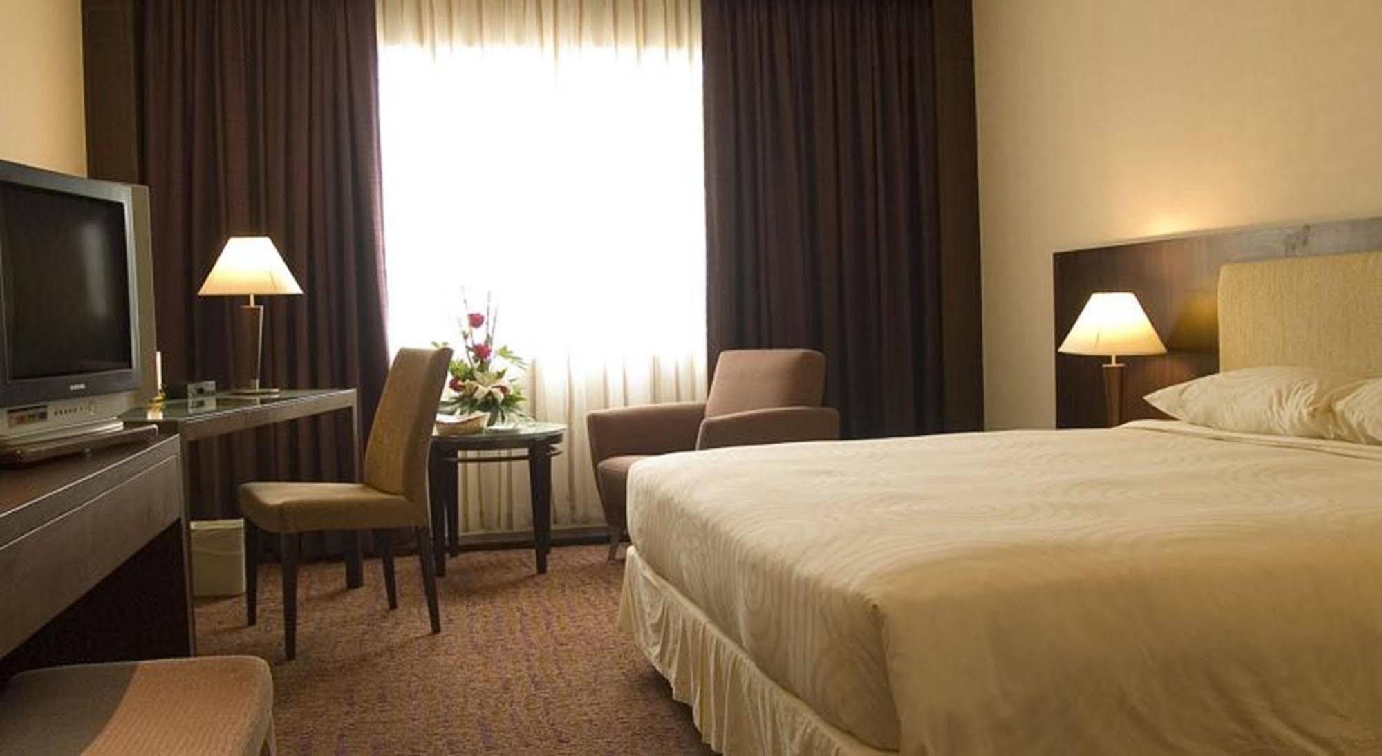 Zenith Sukhumvit Bangkok