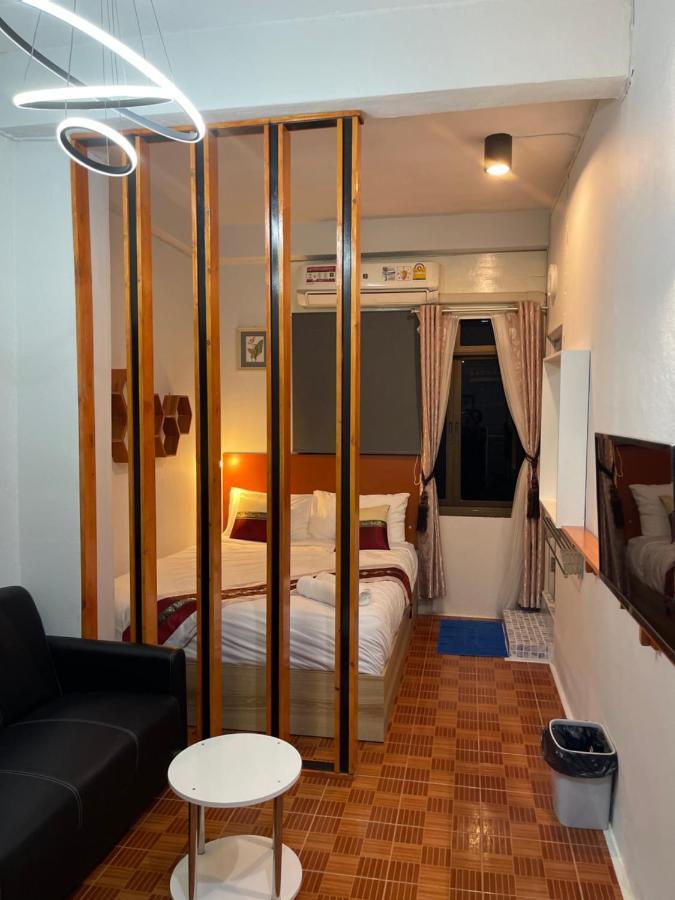 Khách sạn Acozyposhtel 4*