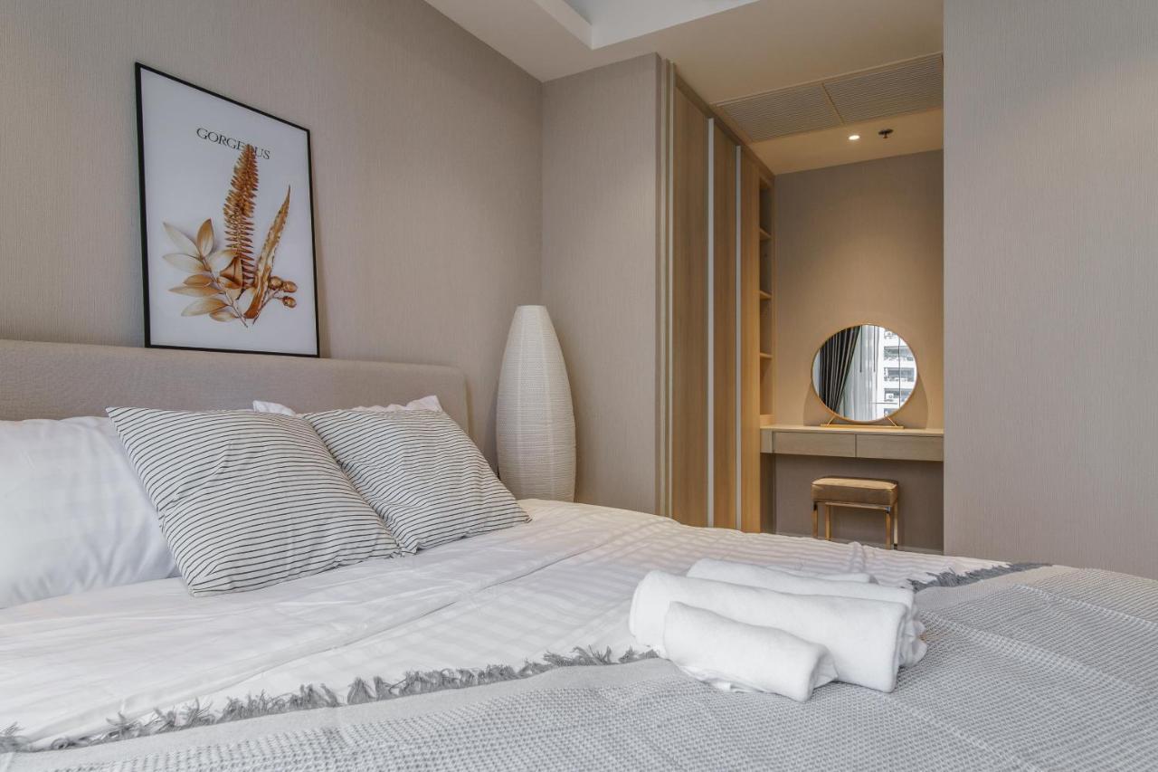 Sukhumvit 11#luxury#pool#gym#bts Nana&mrt Sukhumvit#1br#max4ppl Apartemen Bangkok