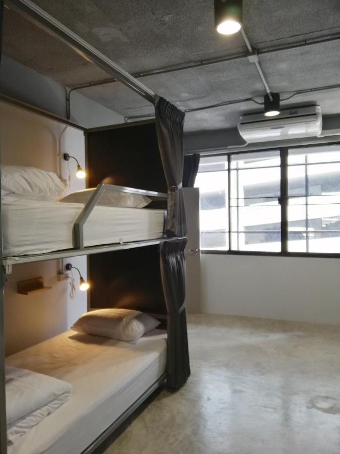 Hostal The Marble *