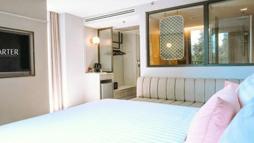 The Quarter Ploenchit By Uhg 4*