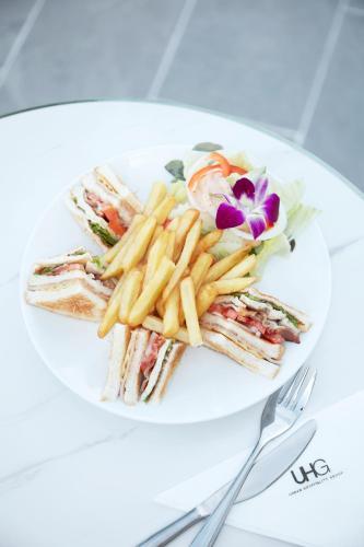 The Quarter Ploenchit By Uhg 4*