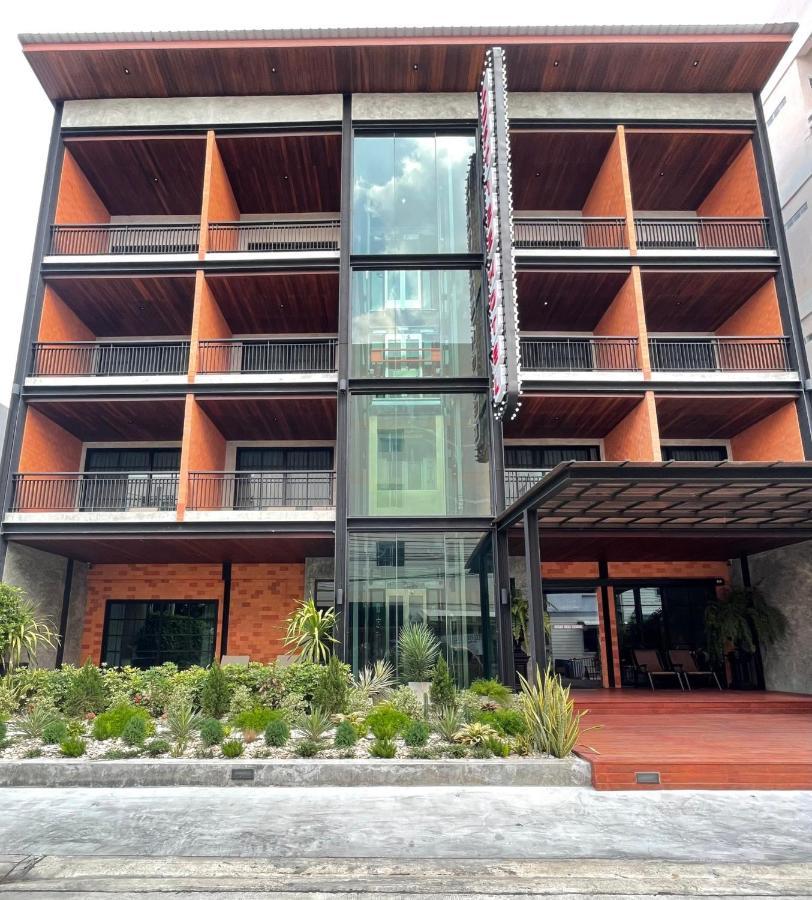 Loft122 * Bangkok