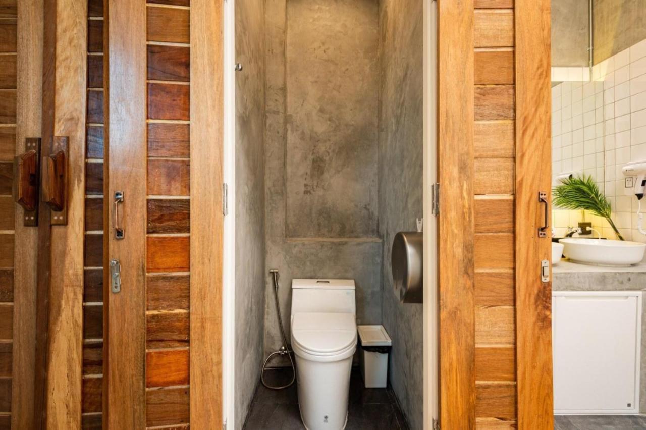 Hostel Ratchada - Rotfai