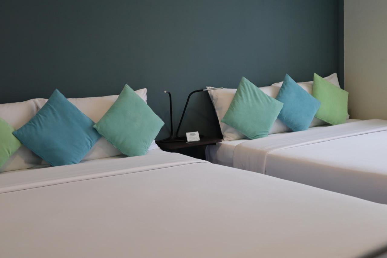 Hotel Baan Wangderm *