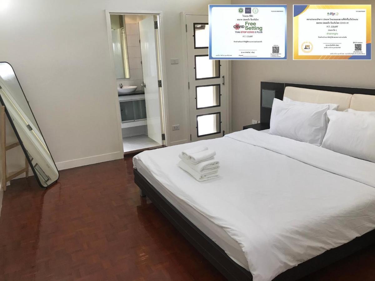 P.t. Court Khách sạn 3*