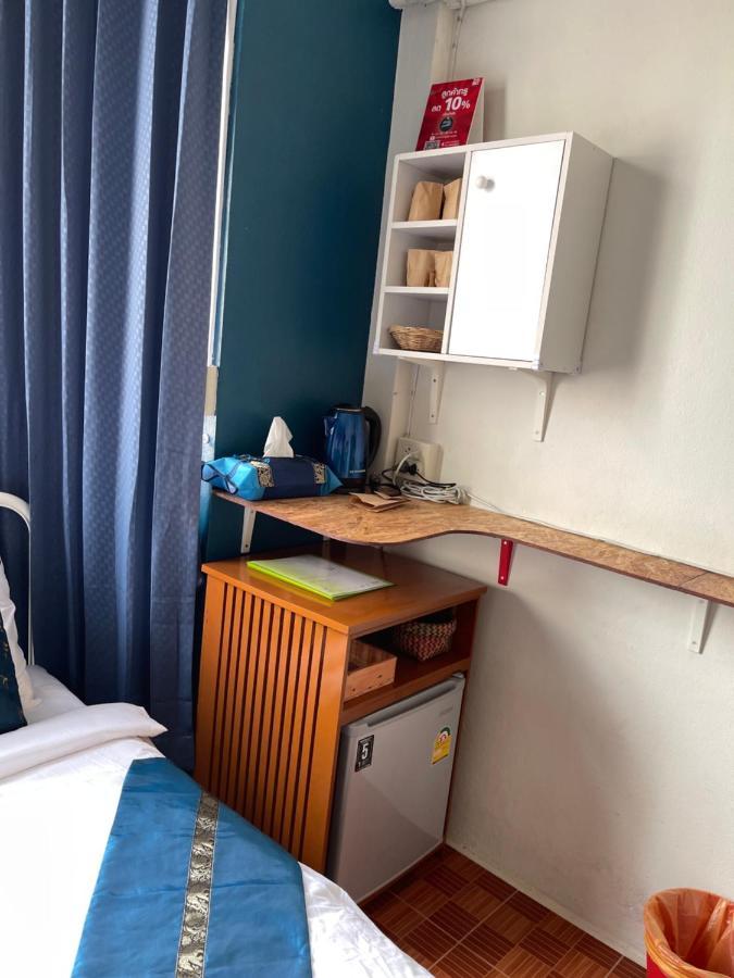 Khách sạn Acozyposhtel