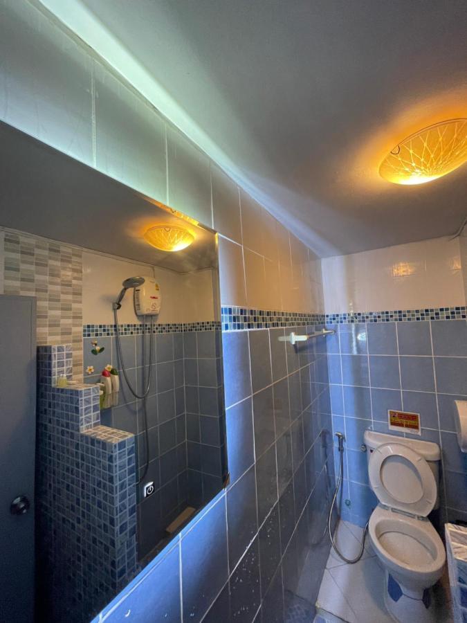 Khách sạn Acozyposhtel Bangkok