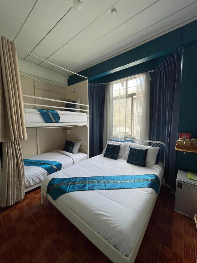 Khách sạn Acozyposhtel Bangkok