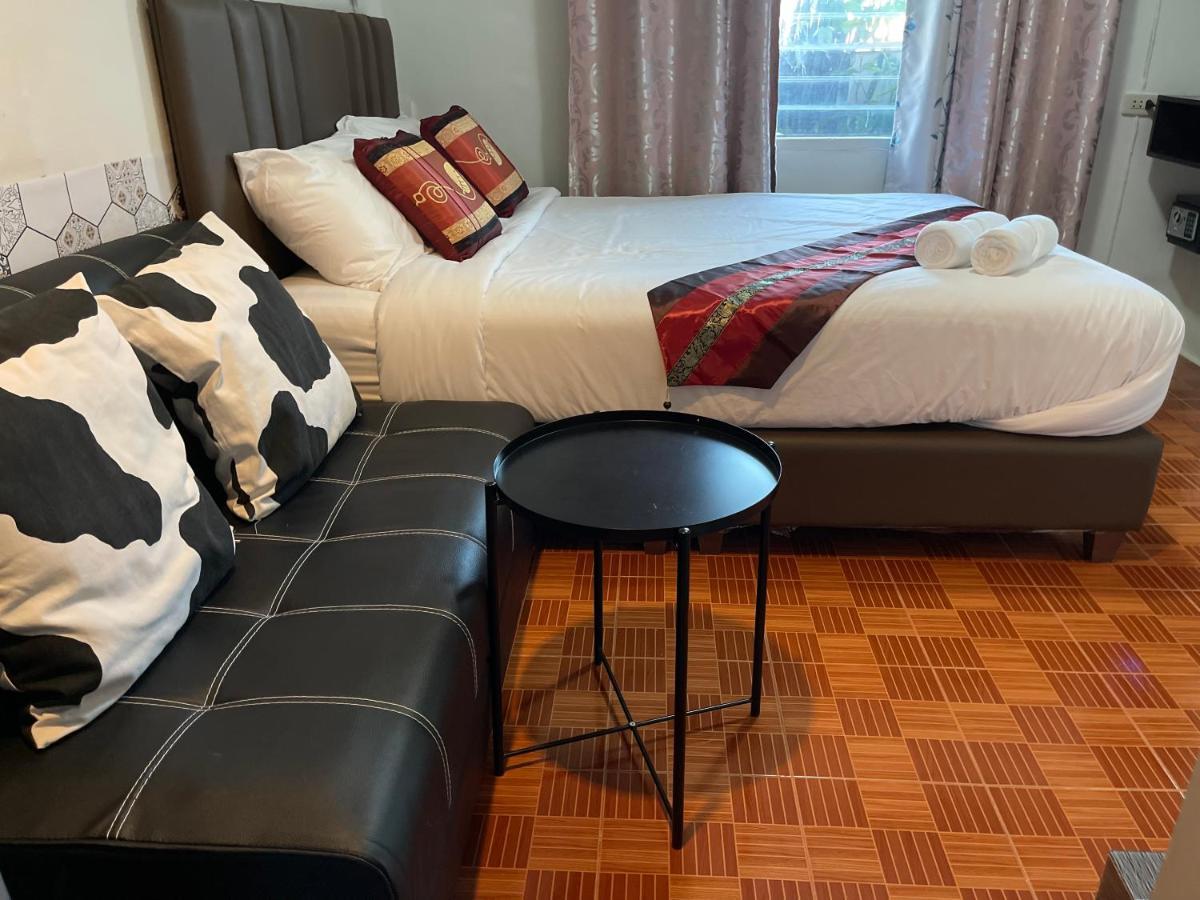 Acozyposhtel Khách sạn