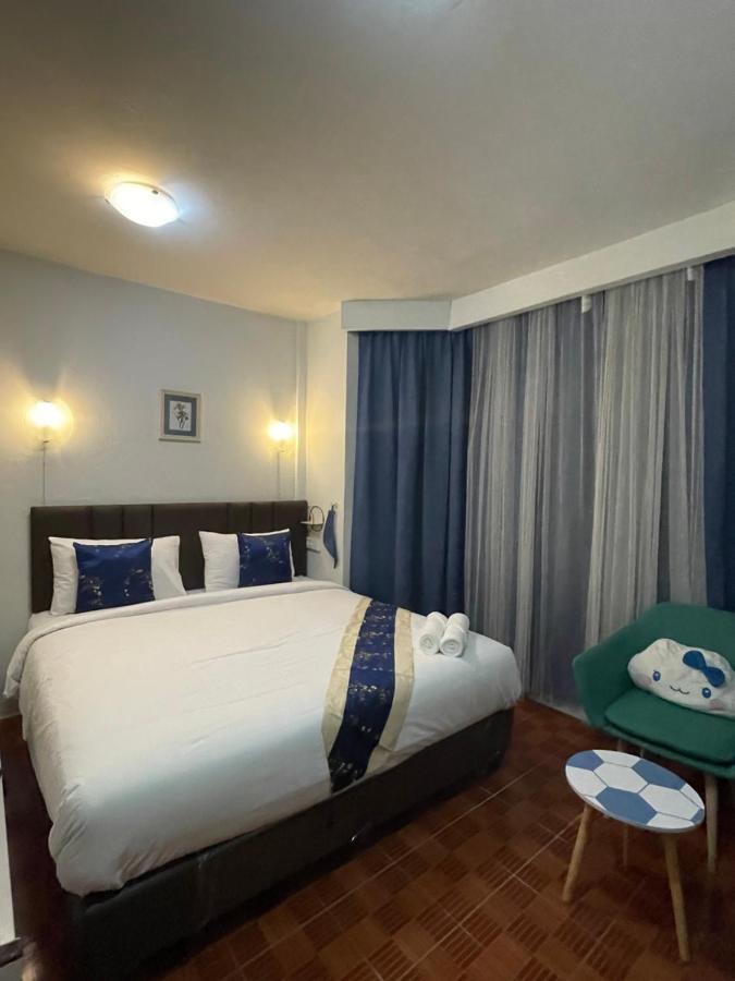 Acozyposhtel Khách sạn