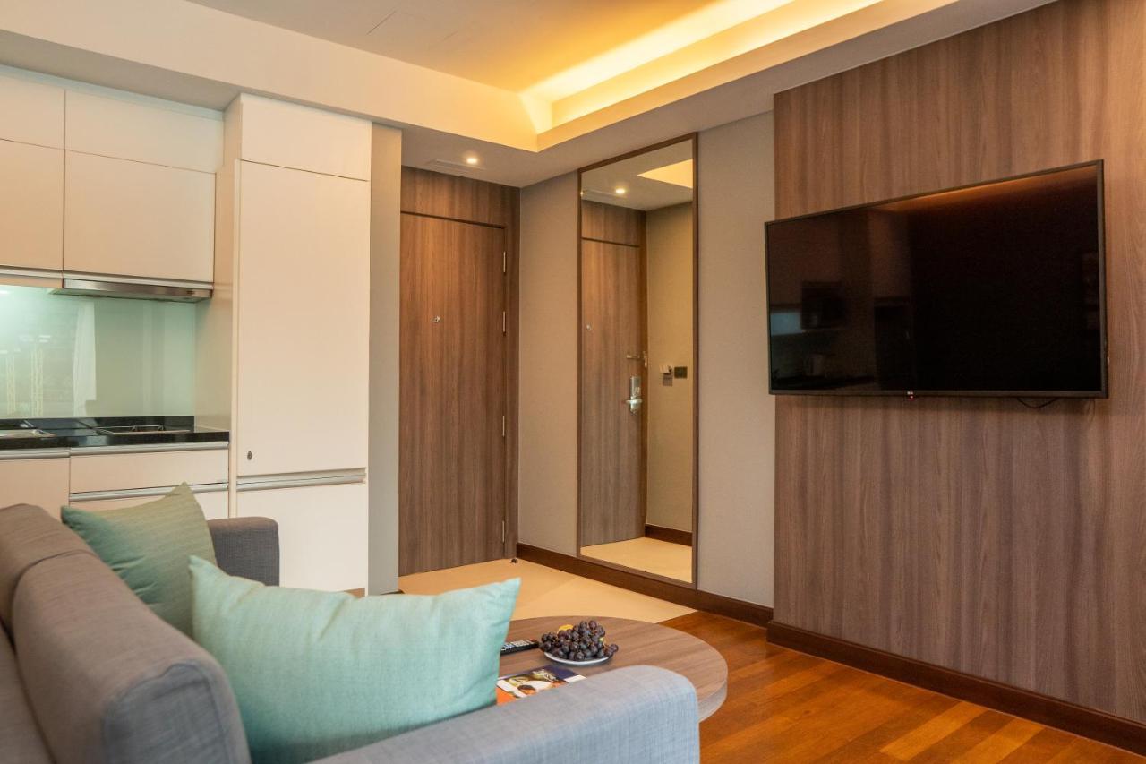 Novotel Living Sukhumvit Legacy
