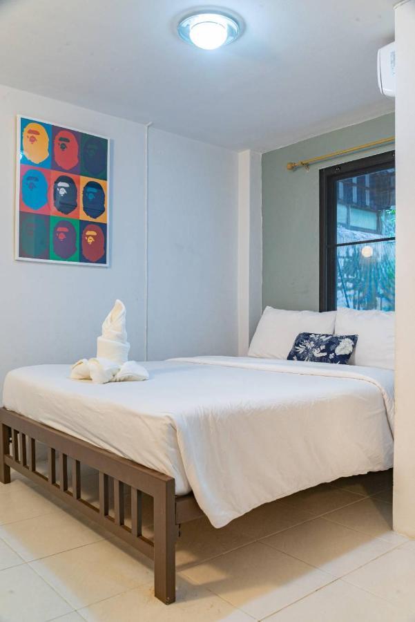 Asok Montri Hostel Bangkok