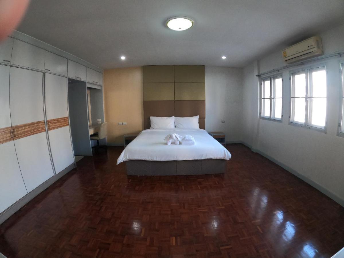 Appartamento Palm Springs Bangkok