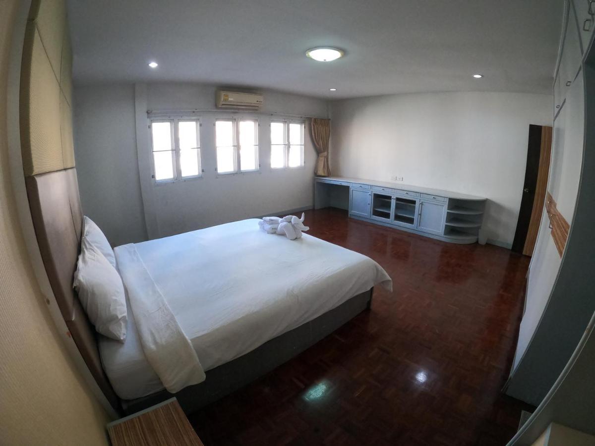 Appartamento Palm Springs Bangkok