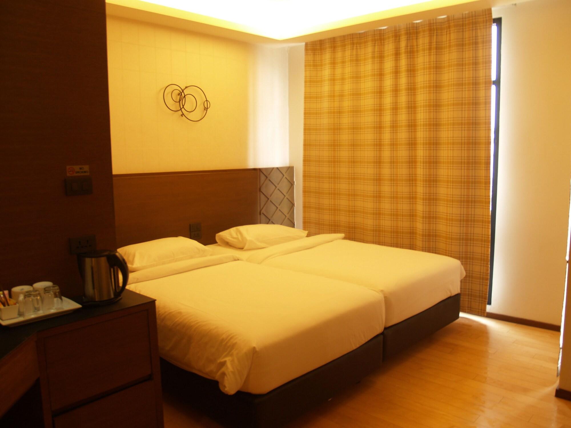 Marvin Sathorn Hotel 3*
