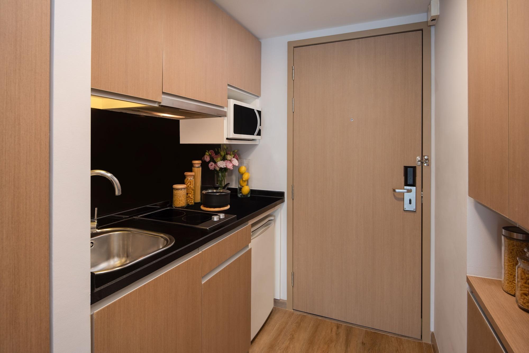 Citadines Sukhumvit 8 Aparthotel 4*