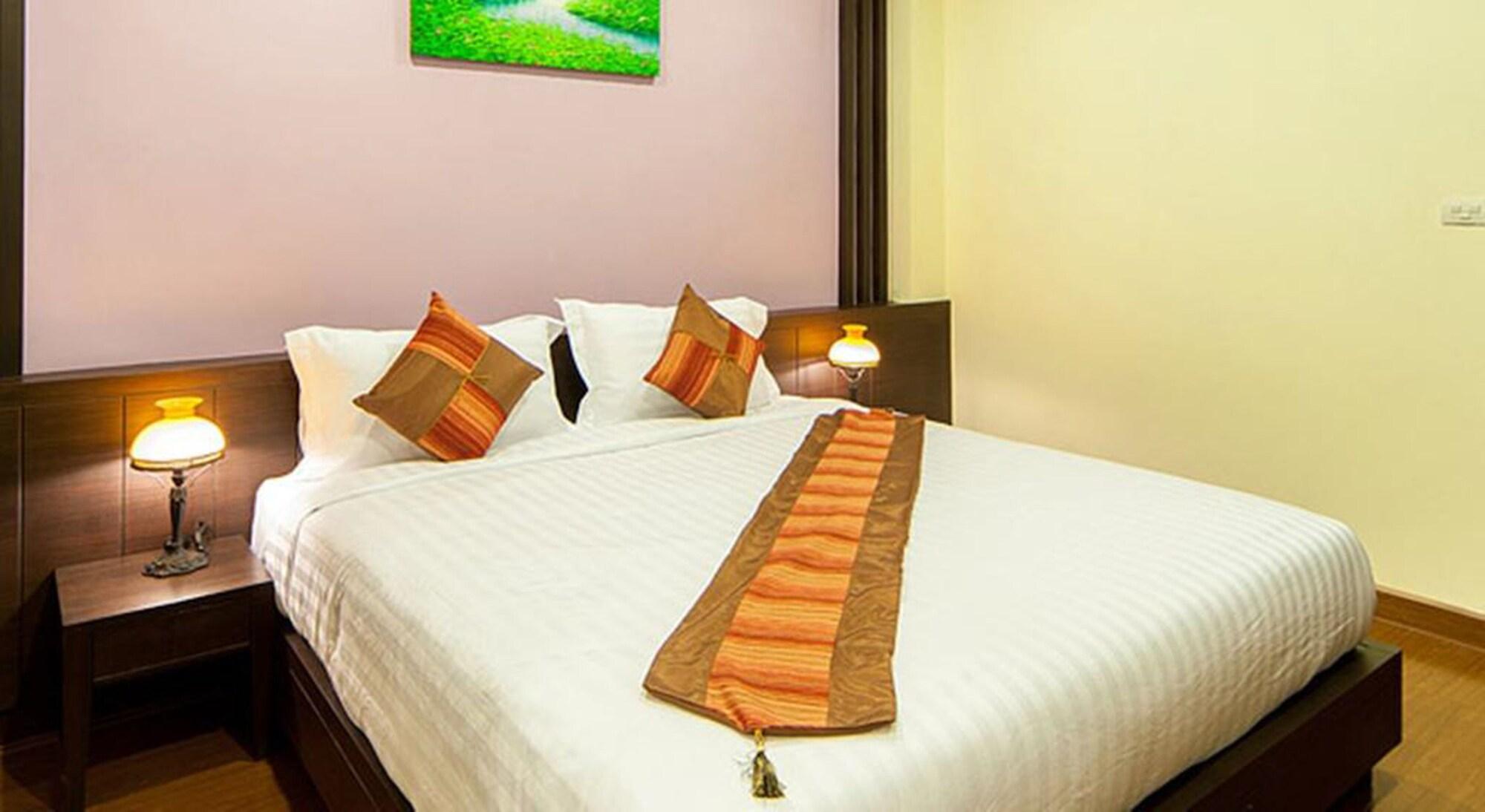 Tara Place Khách sạn 3*