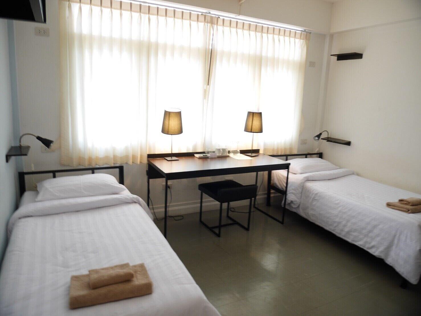 Hostal G9bangkok *