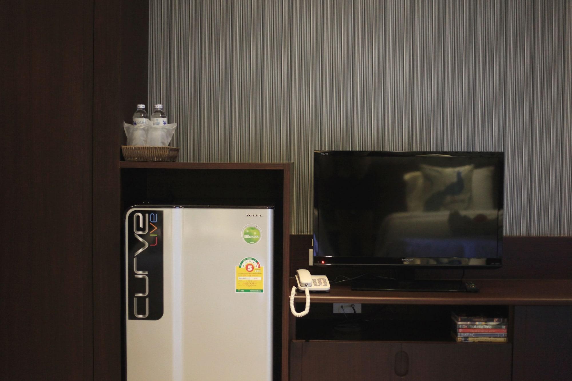 Chateau De Sukhumvit Apartahotel Bangkok