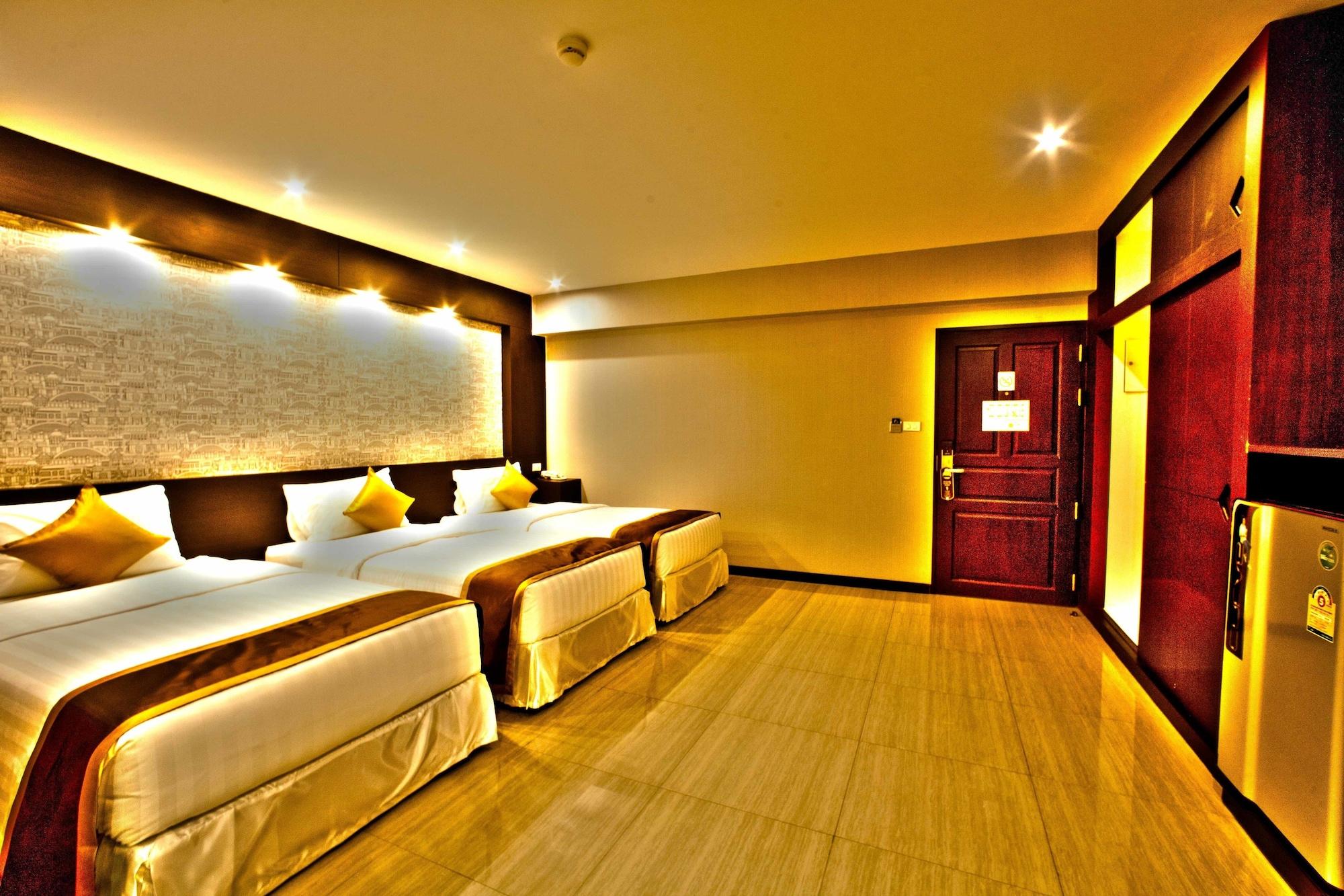 Chateau De Sukhumvit Apartahotel