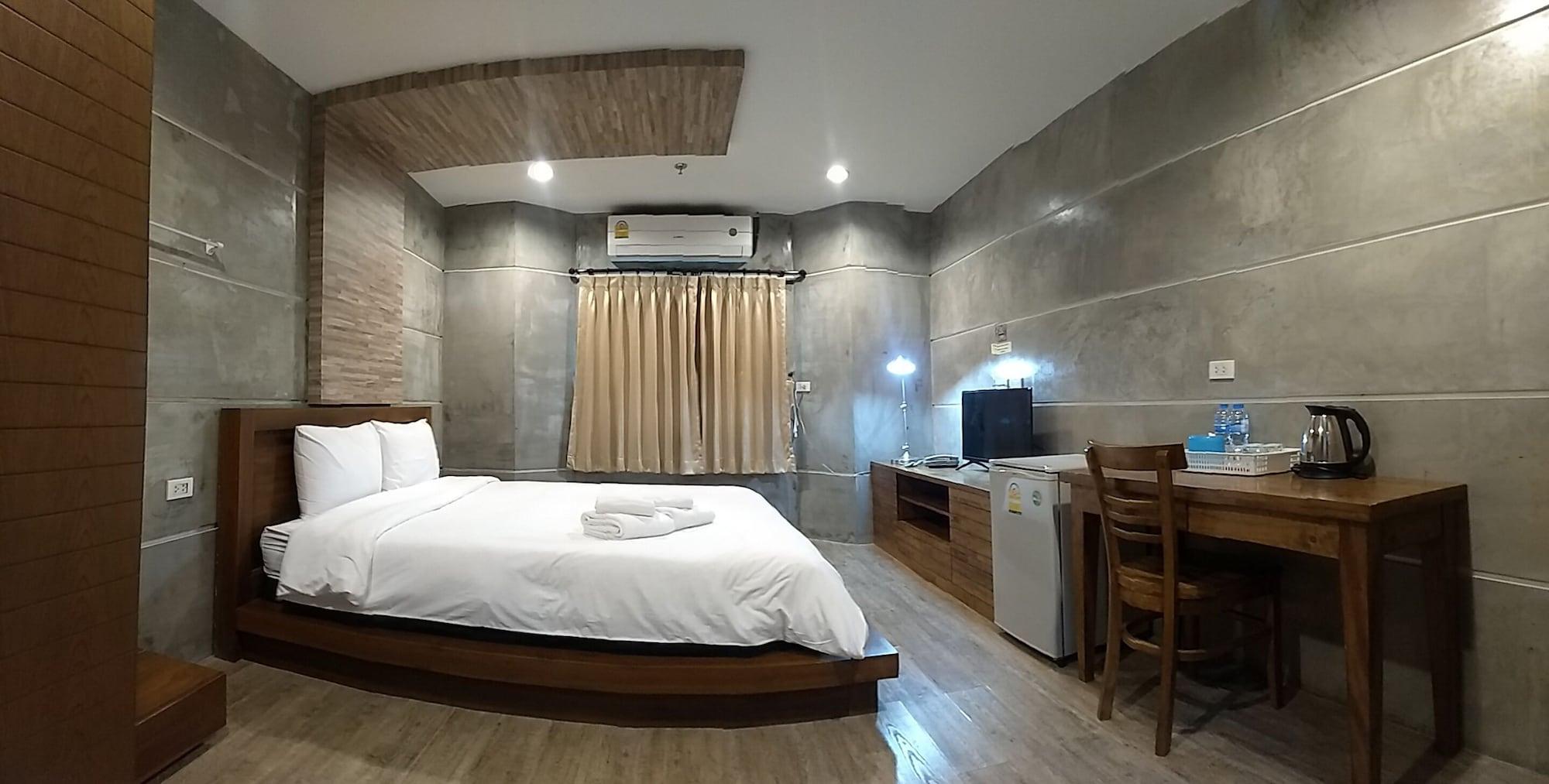 Hotel Komol