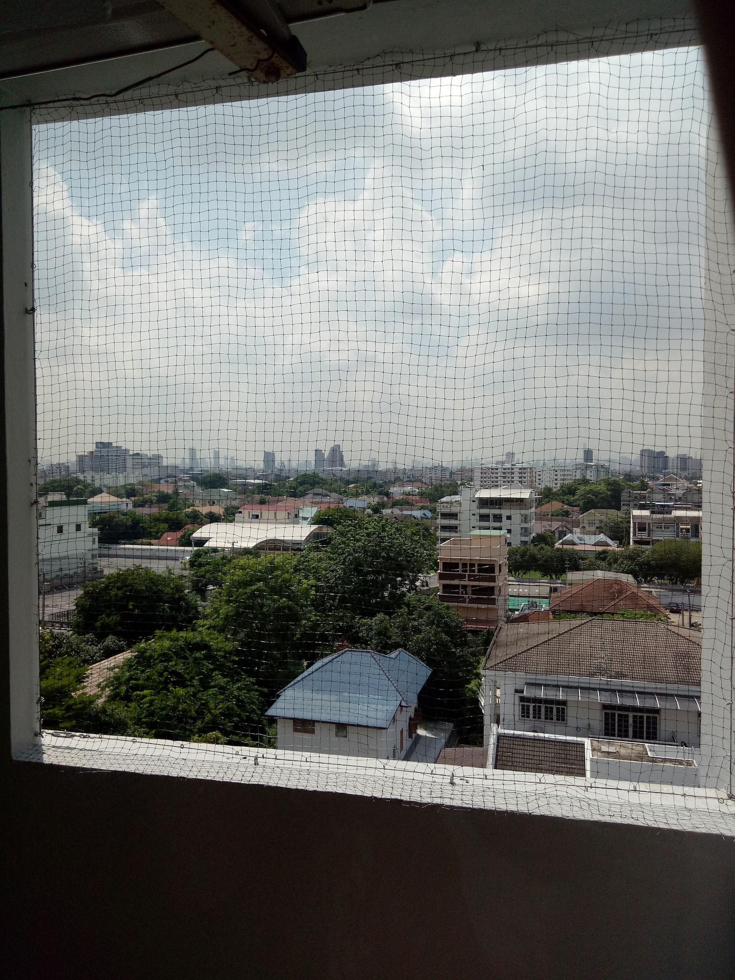 Komol Hotel 3*