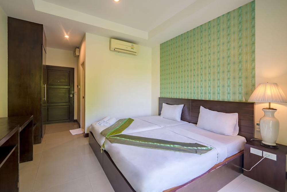 Suphan Hometel Hotel